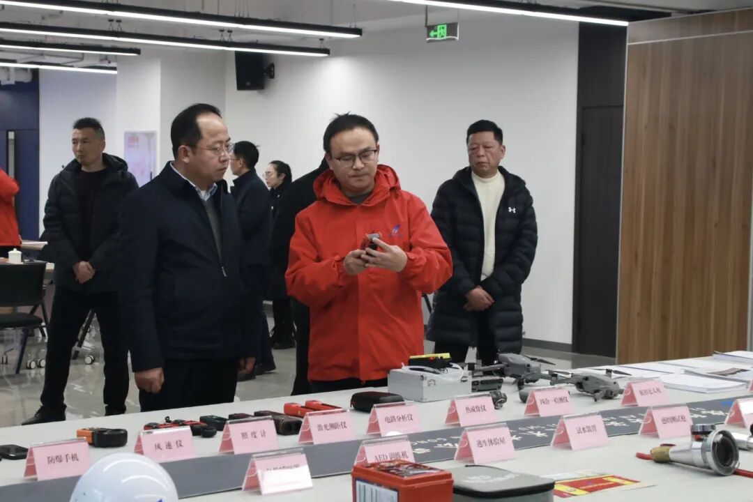 德陽市委常委、常務副市長李江波赴科安公司調研